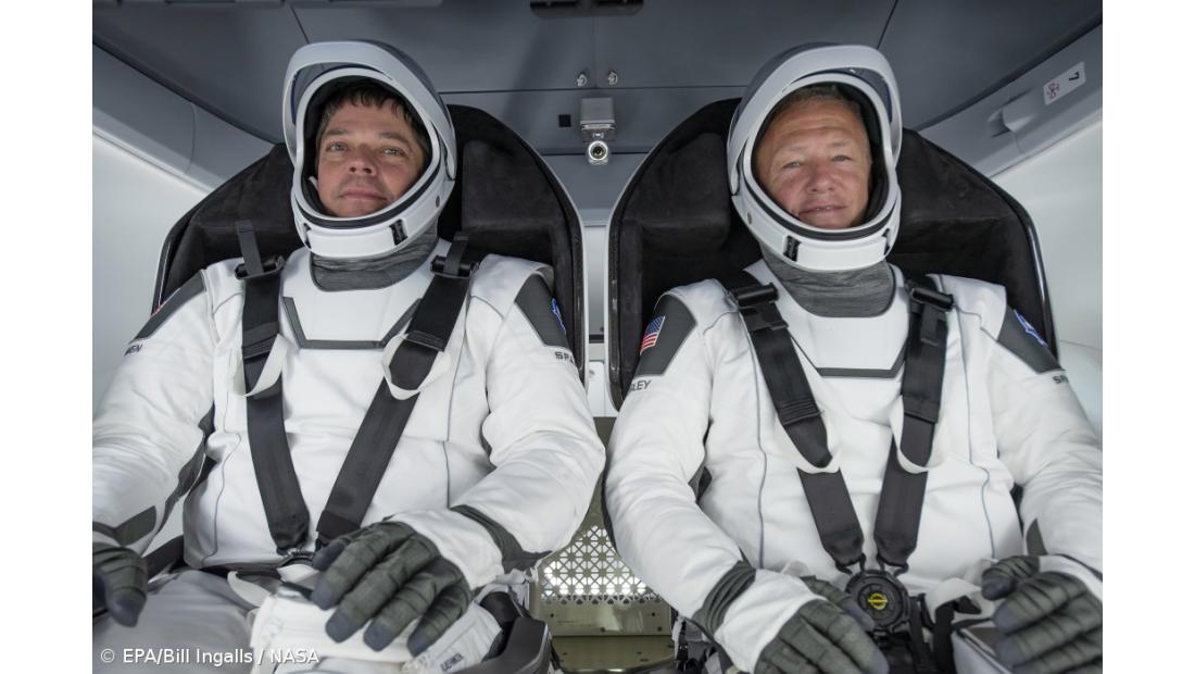 Mau tempo adia para sábado primeiro voo tripulado da SpaceX