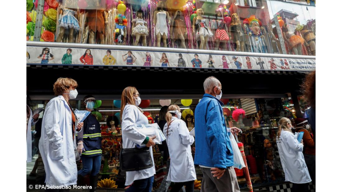 Covid-19: Brasil regista 92.475 mortos e 2,6 milhões de infetados