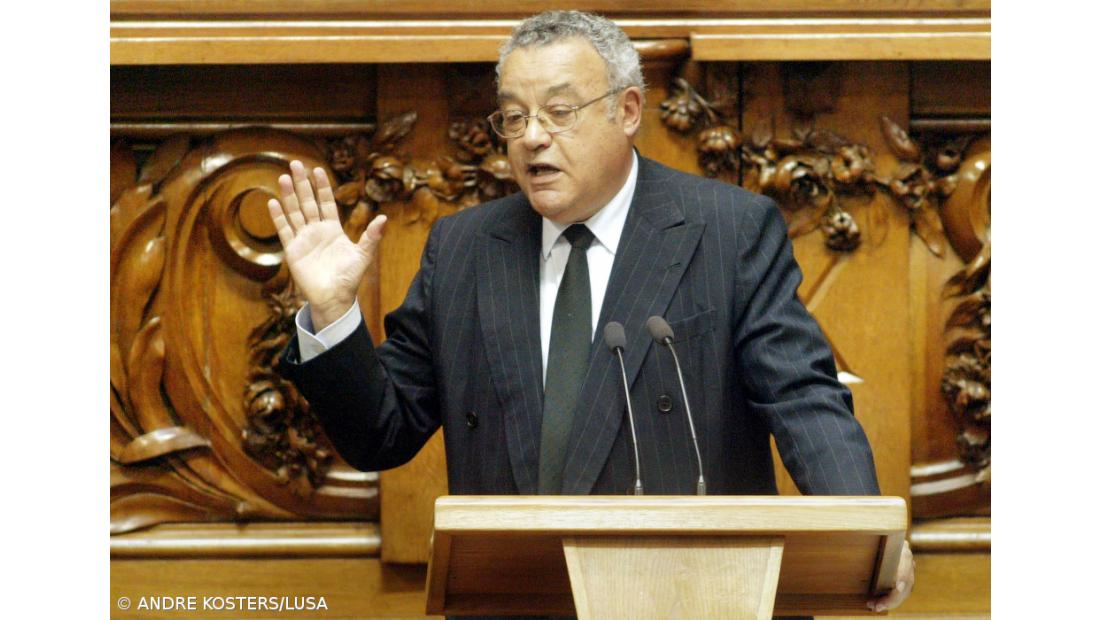 Progressão de carreiras nas Forças Armadas descongelada “ainda este ano”, garante ministro 