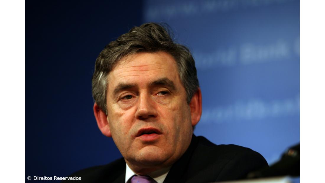 Brown anuncia criação de "Conselho Económico Nacional" 