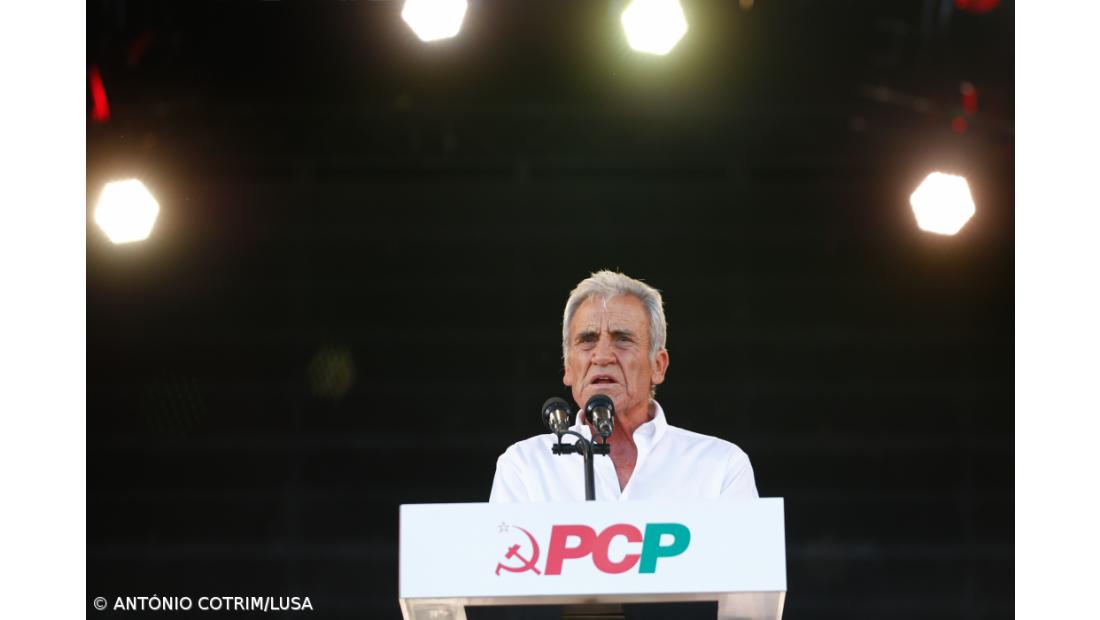 Covid-19: PCP alega que há tentativa de regredir décadas em direitos com "novo normal"