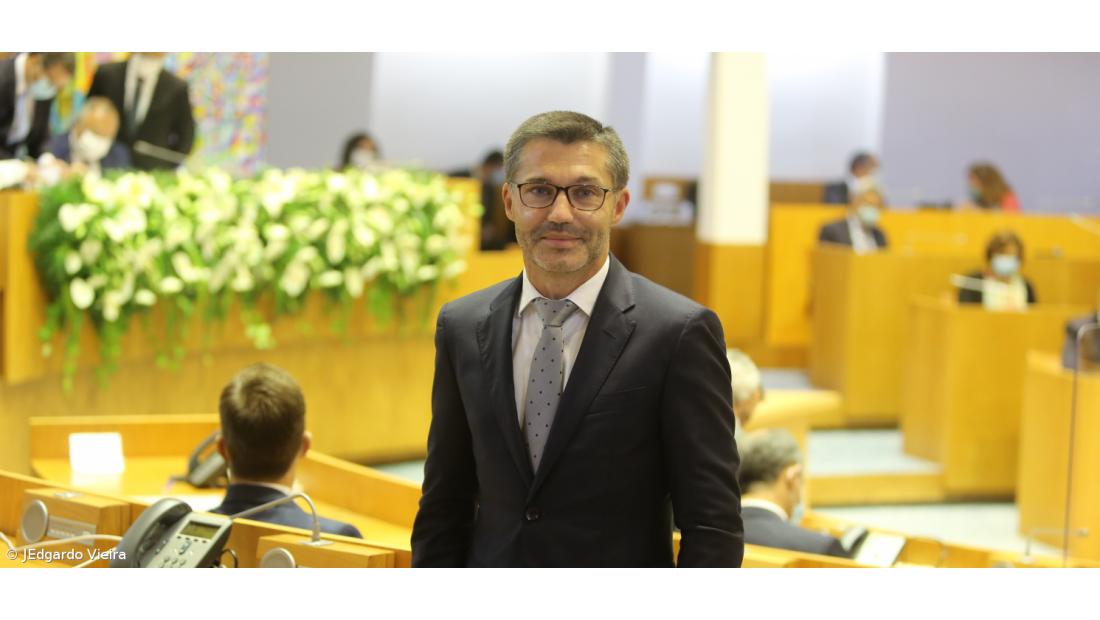 Luís Garcia pede conjugação de esforços para combater pobreza