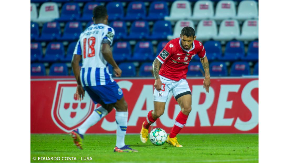FC Porto vence nos Açores e sobe provisoriamente ao segundo lugar da I Liga – Imagem 1