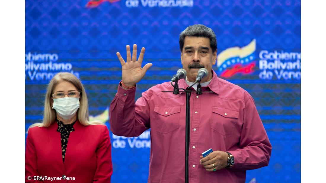 Maduro avisa que vai continuar a combater corrupção na Venezuela