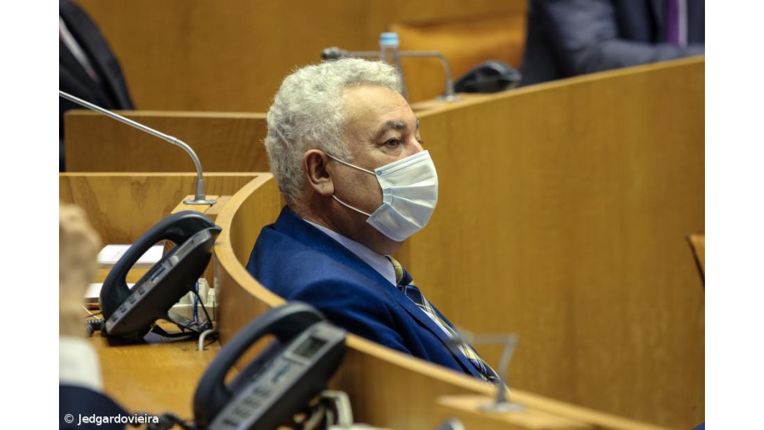 "Hoje vive-se um dia histórico para os Açores" 