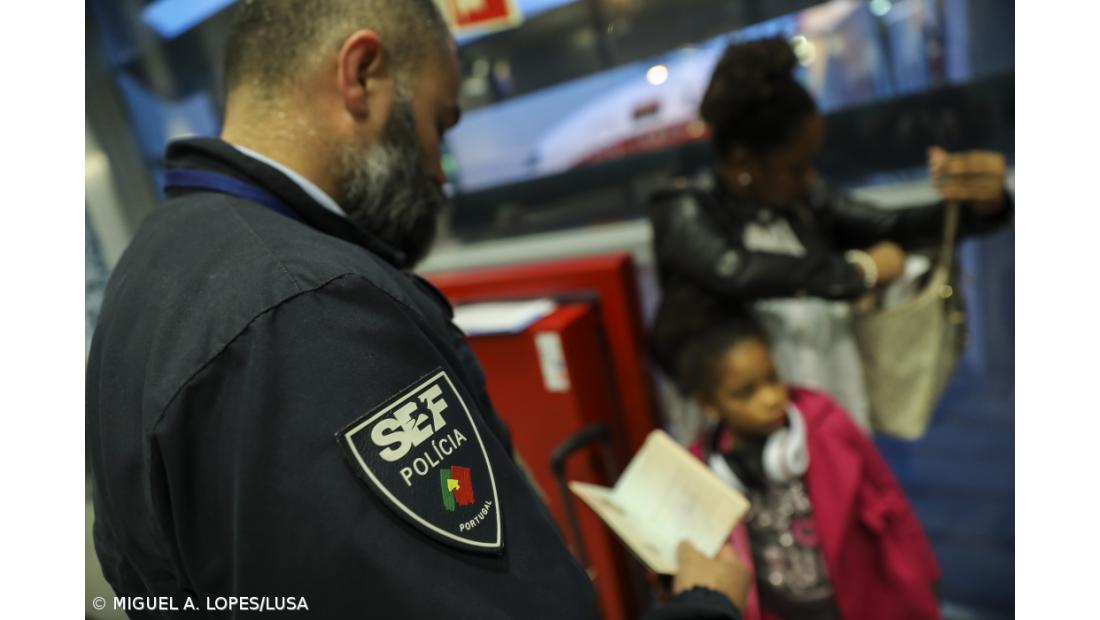 SEF notificou cerca de 30 mil imigrantes com processos pendentes desde 2017 para regularização