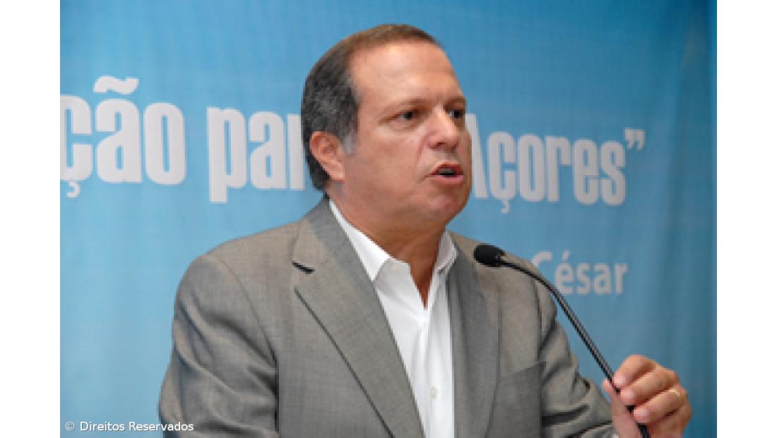 César sucede a César no PS/Açores