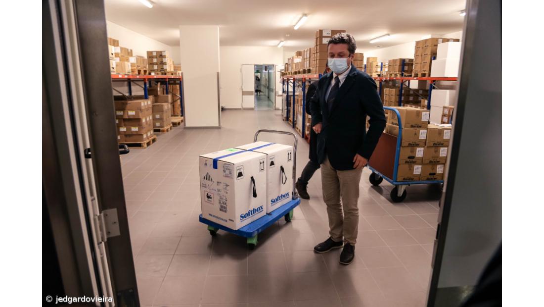 Vacinas contra a Covid-19 chegaram aos Açores – Imagem 2