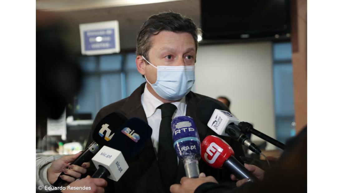 Região renova convenções com 16 instituições para tratar de dependentes