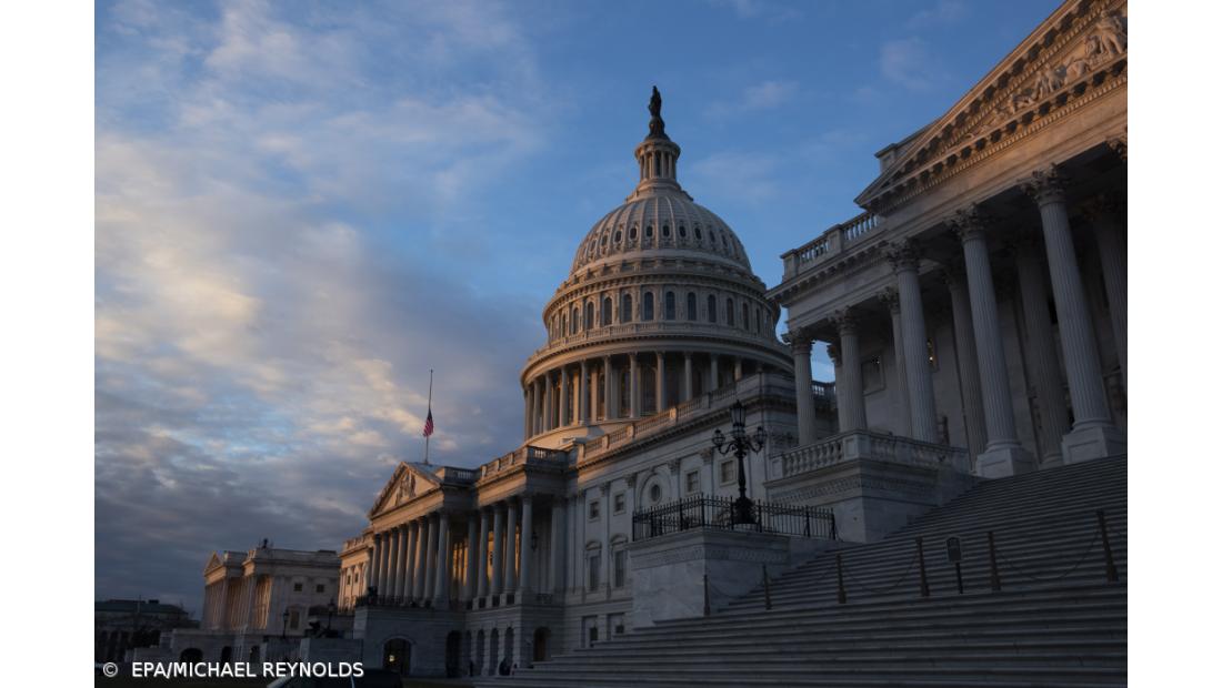 EUA com 819 mortes e 46.966 casos nas últimas 24 horas