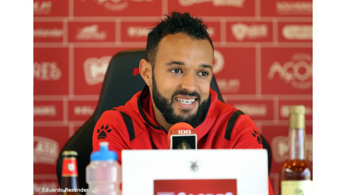 Jogo 50 pelo Santa Clara na I Liga quase teve direito a golo