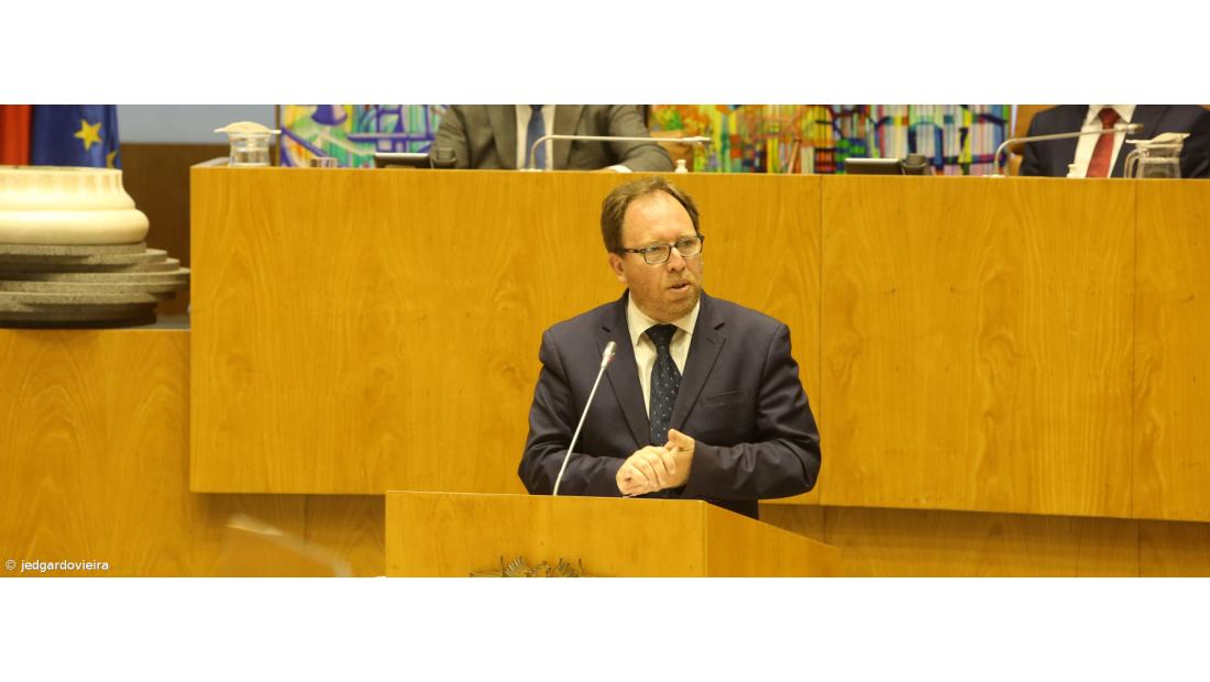 Chega insiste na redução de beneficiários do RSI para manter apoio a Governo dos Açores