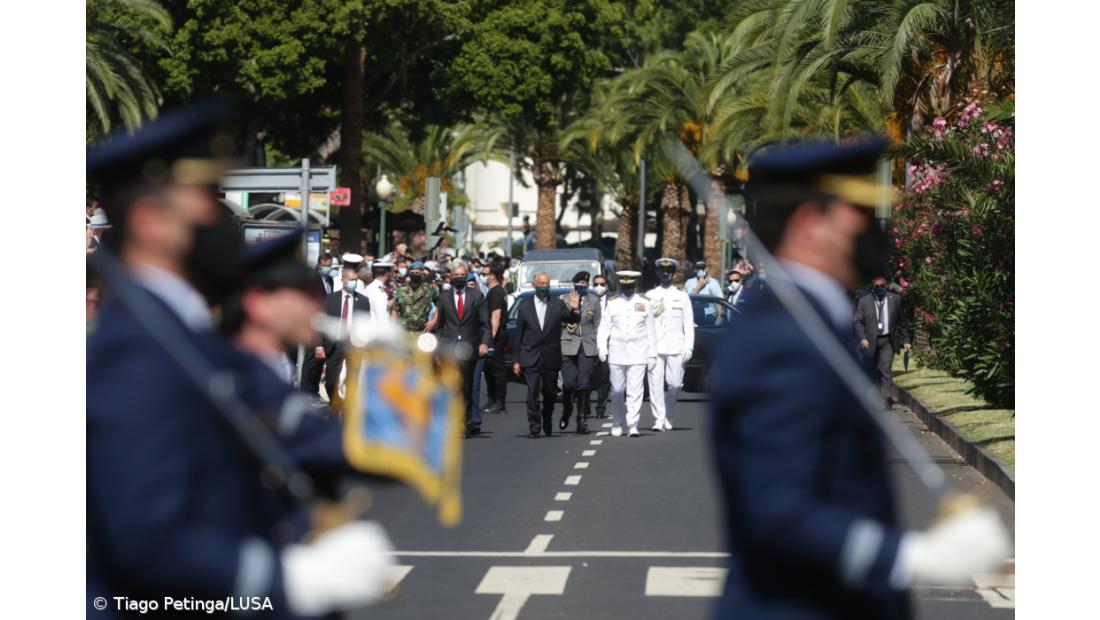 Marcelo defende melhores condições de voto para emigrantes e "mais aposta no mar" – Imagem 1