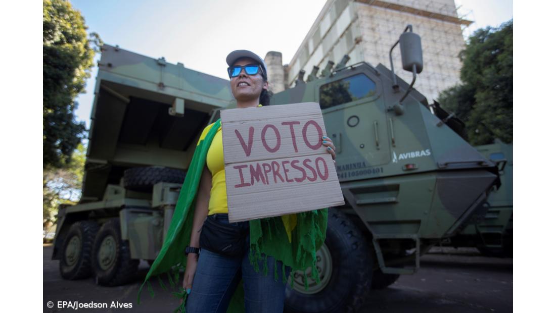 Câmara dos Deputados rejeita projeto para instituir voto impresso no Brasil