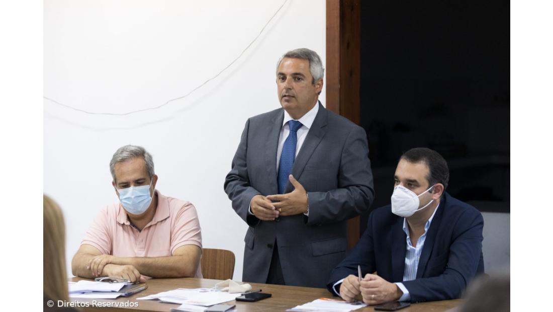 Nascimento Cabral propõe novos apoios ao rendimento das famílias 