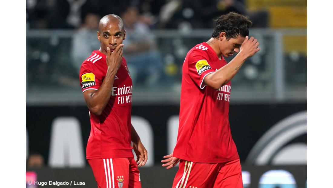 FC Porto e Sporting pressionam líder Benfica com vitórias tangenciais