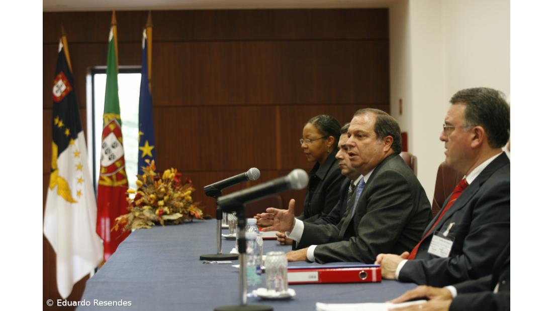 4,3 milhões para recuperar listas de espera