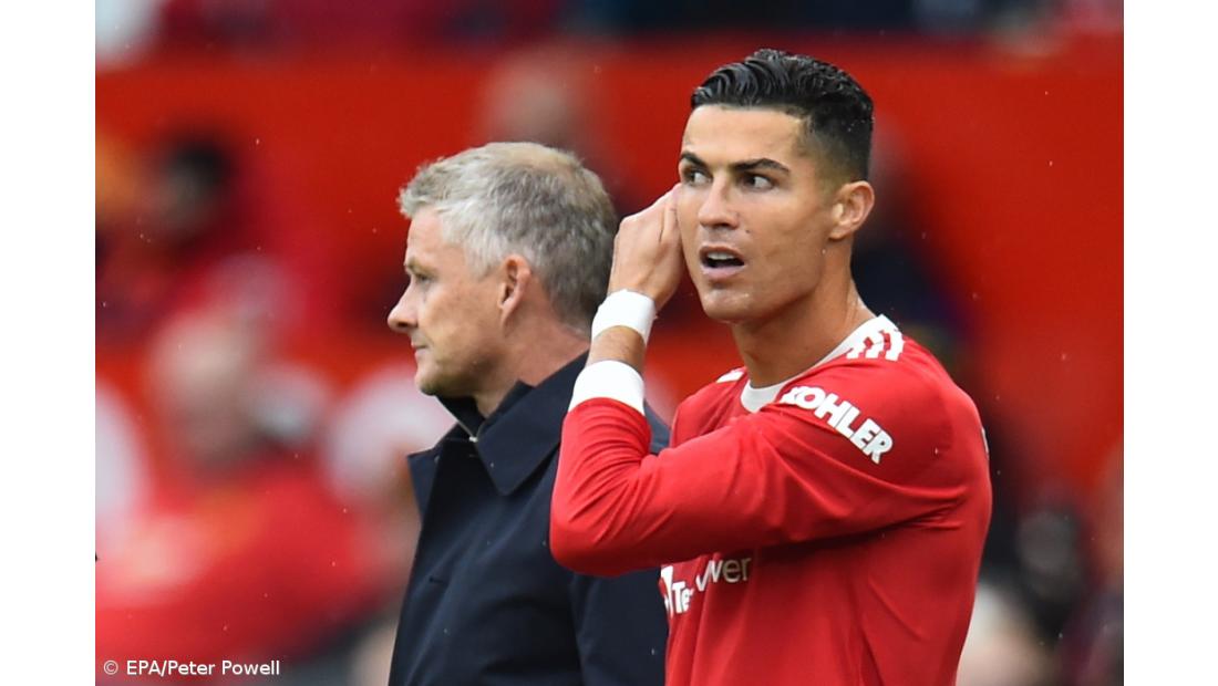 Cristiano Ronaldo deixa Manchester United "com efeitos imediatos" e após acordo