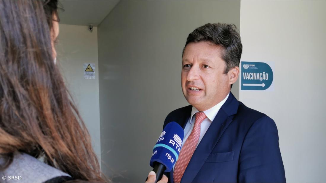 "Trabalho e sentido cívico" colocam Açores com risco moderado, diz Governo