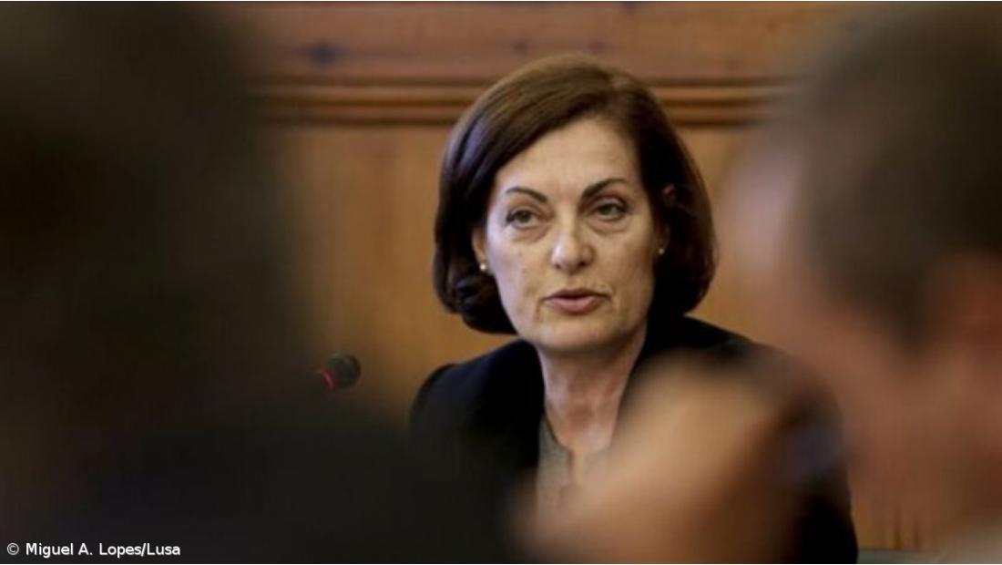 "Governo confirma aumentos salariais de 0,9% na função pública"