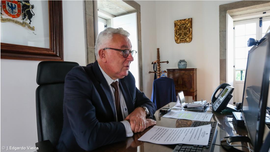 Famílias com crianças em amas vão ficar isentas de mensalidade 