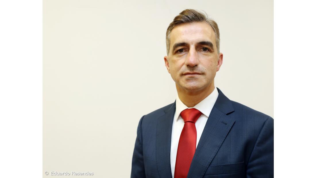 Câmara da Horta vai demolir parque de estacionamento que nunca abriu ao público