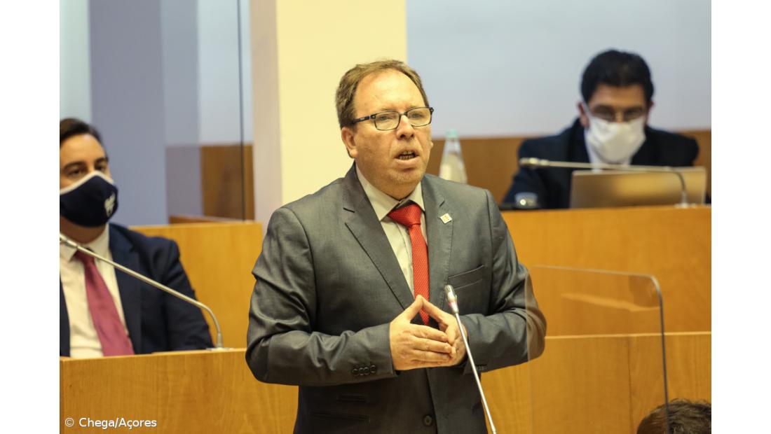 Chega questiona Governo dos Açores sobre alegados ataques ao partido em escolas