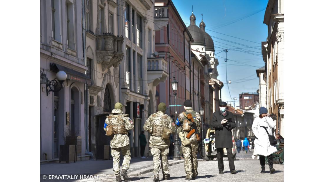 Forças ucranianas reivindicam ataque a terminal petrolífero na Crimeia