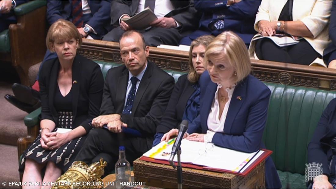 PM britânica diz que rainha foi maior diplomata do Reino Unido