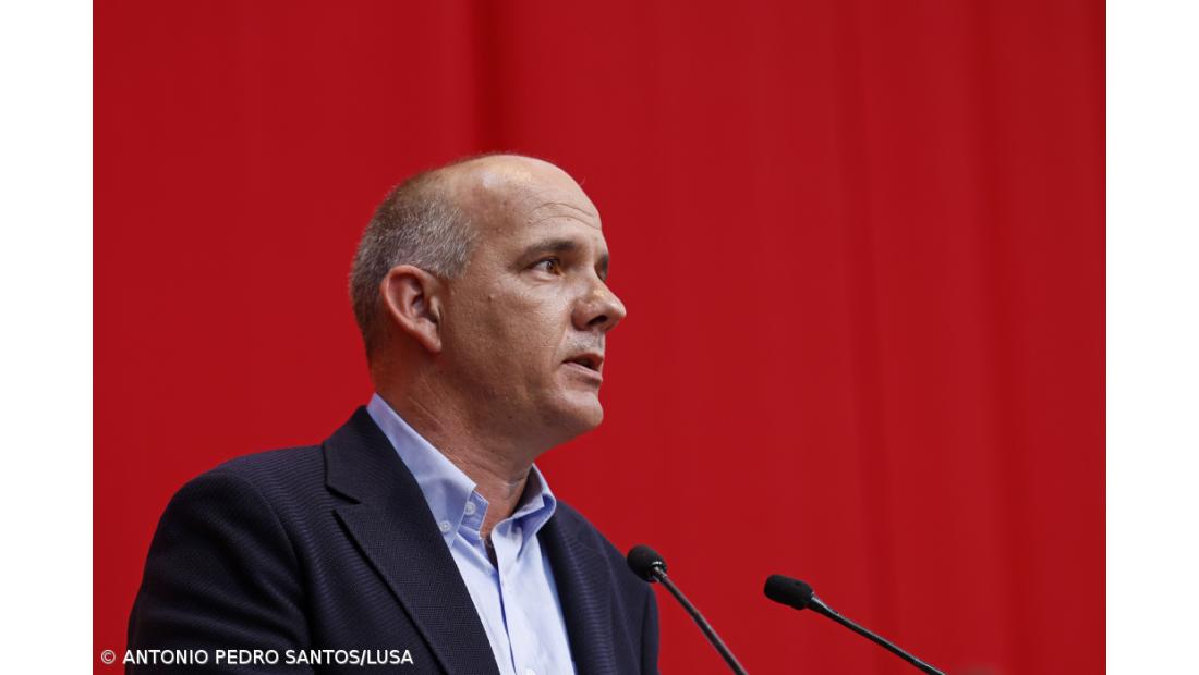 PCP acusa Governo de já estar a "desfazer ilusões" a quem exigia mudança