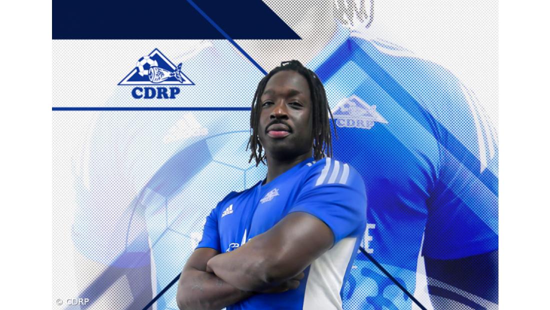 Mamadu Candé é reforço da equipa do Rabo de Peixe