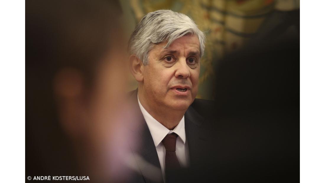 Dívida pública pode atingir 70% do PIB em sete anos, diz Mário Centeno