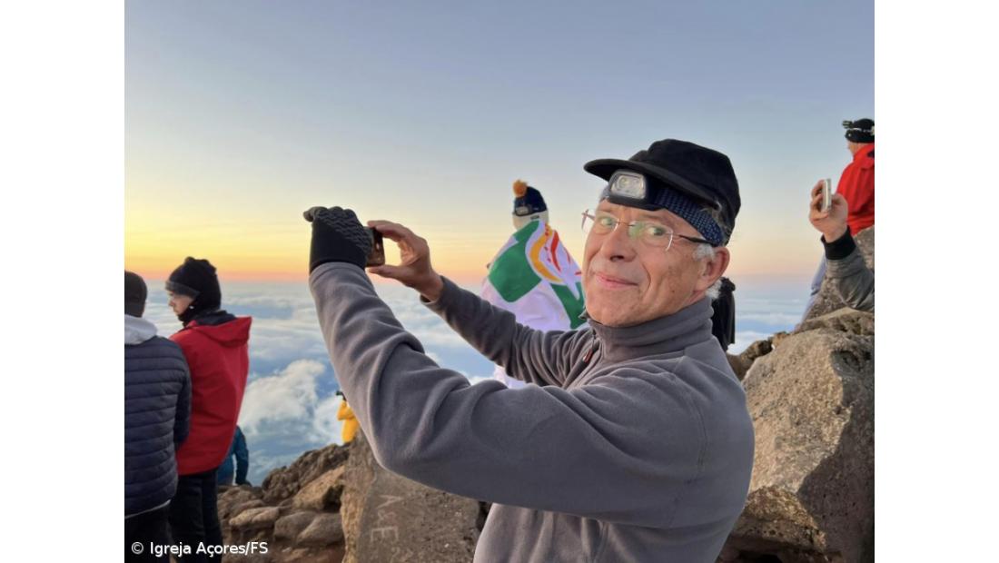 Bispo de Angra comandou subida ao topo do país para incitar jovens a tocar o céu – Imagem 4