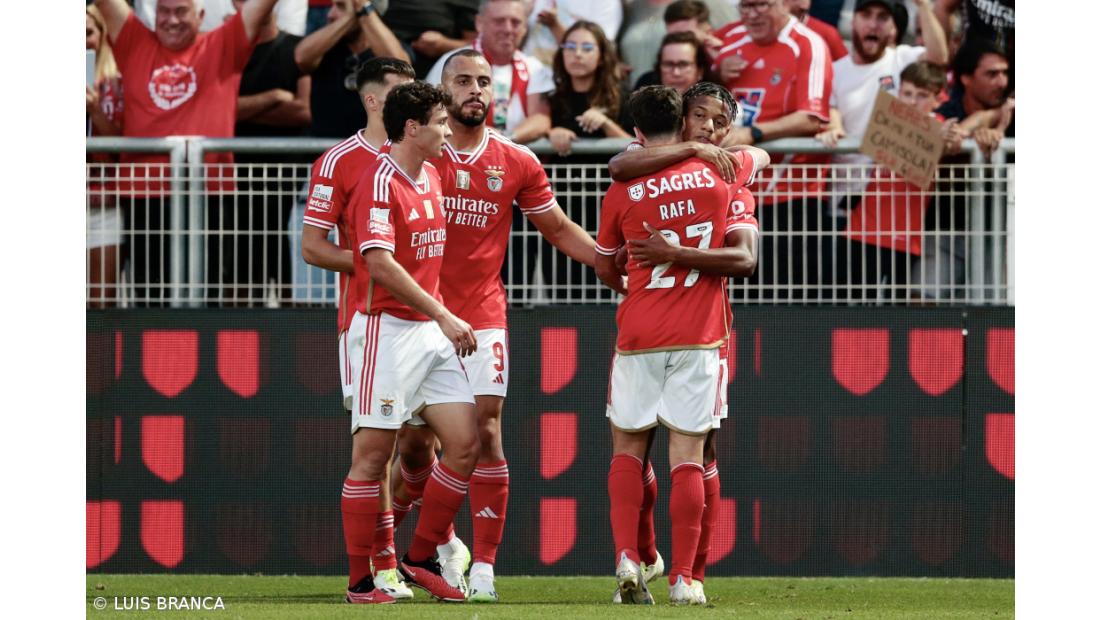 Benfica vence no terreno do Arouca em estreia na Taça da Liga