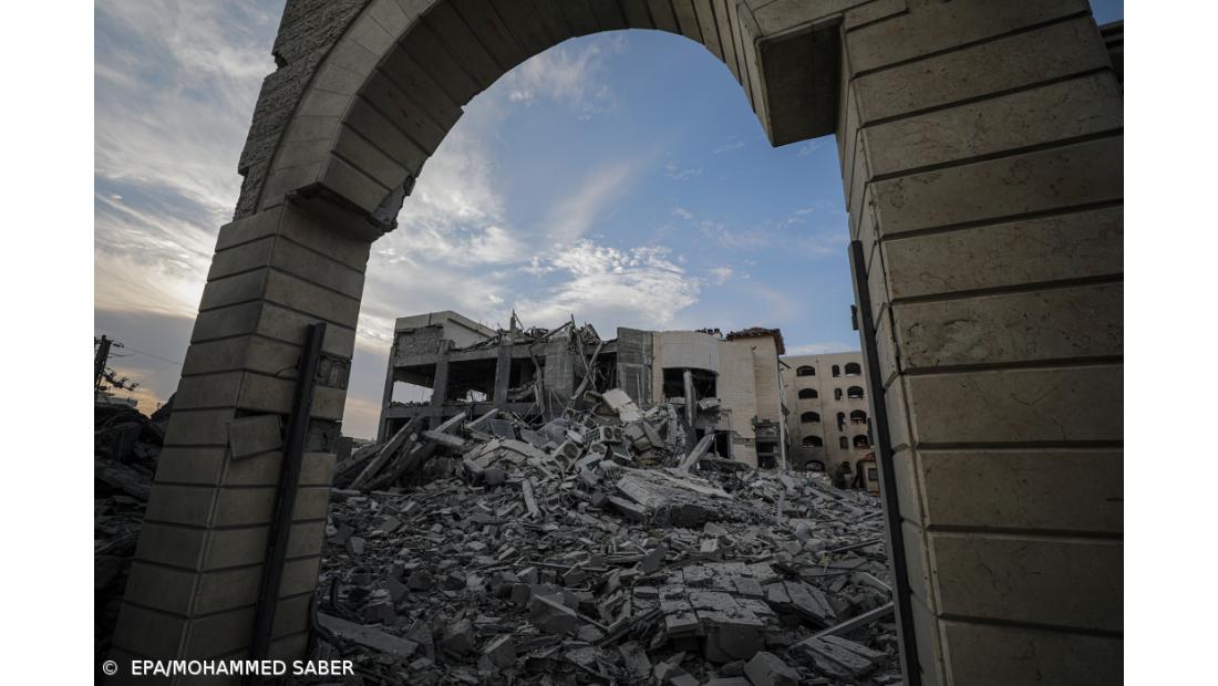 Número total de mortos na Faixa de Gaza sobe para 20.424, diz Hamas