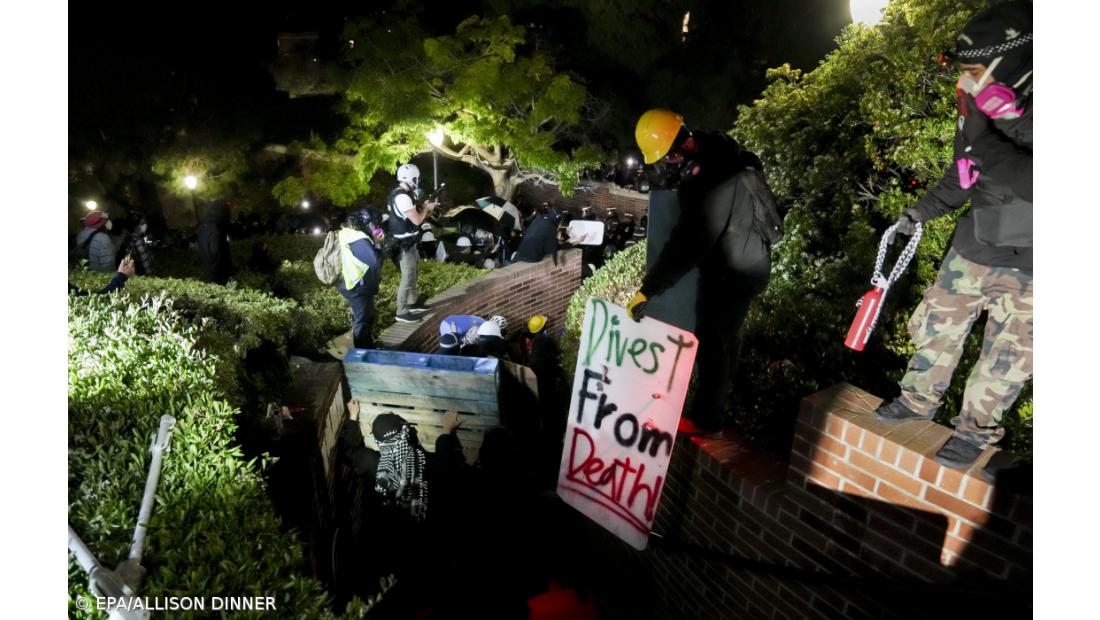 Dezenas de manifestantes detidos em Los Angeles
