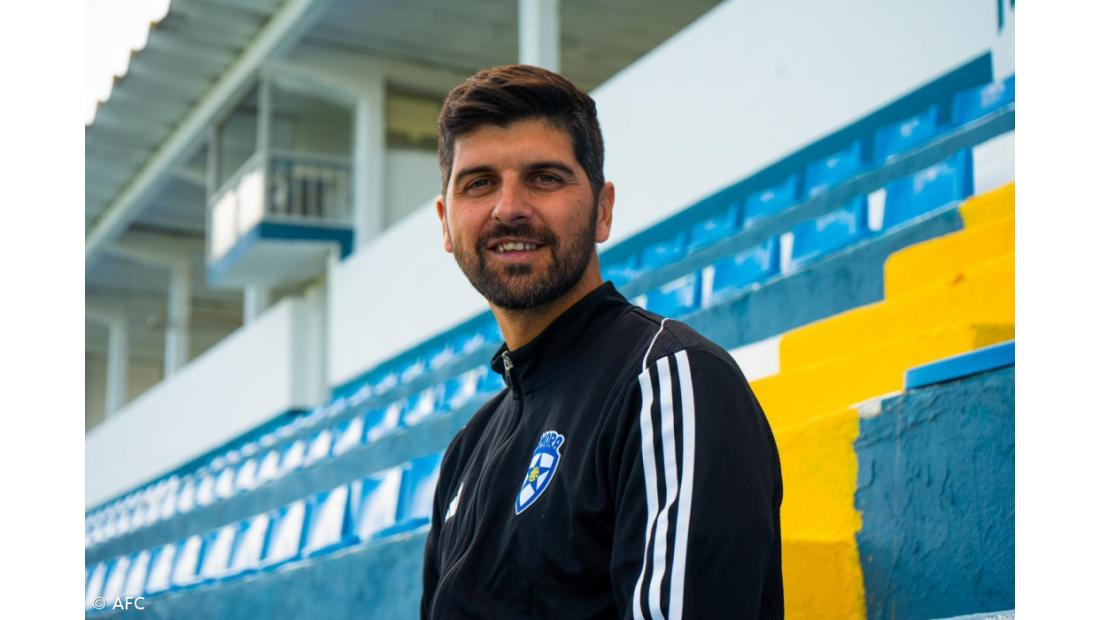 Faltam estruturas profissionais ao nível do futebol sénior nos clubes dos Açores 