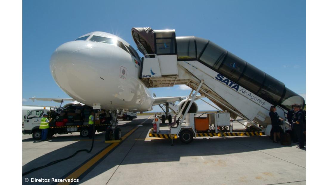 Avião da SATA já reparado e passageiros já rumam a Lisboa