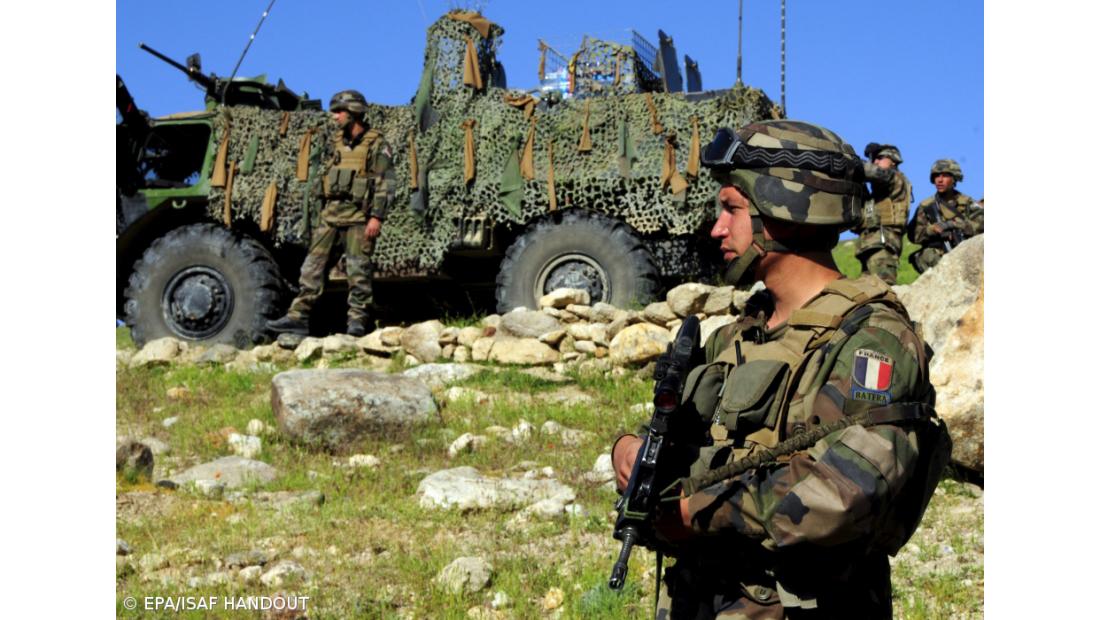  Vizinhos apoiam reconciliação com talibã