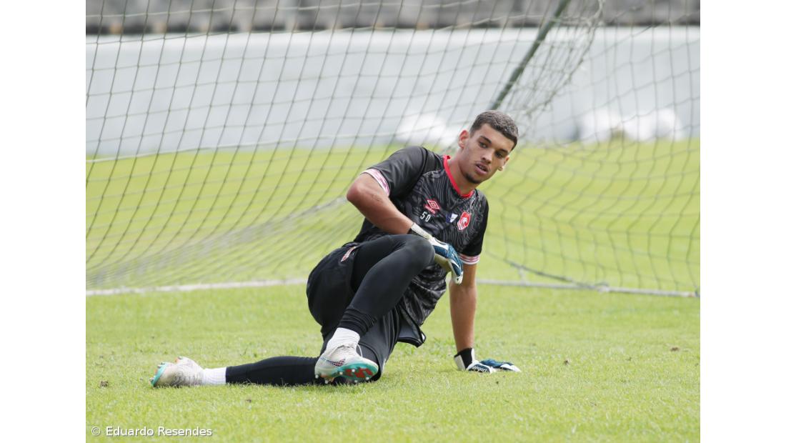 João Afonso renova contrato até 2027