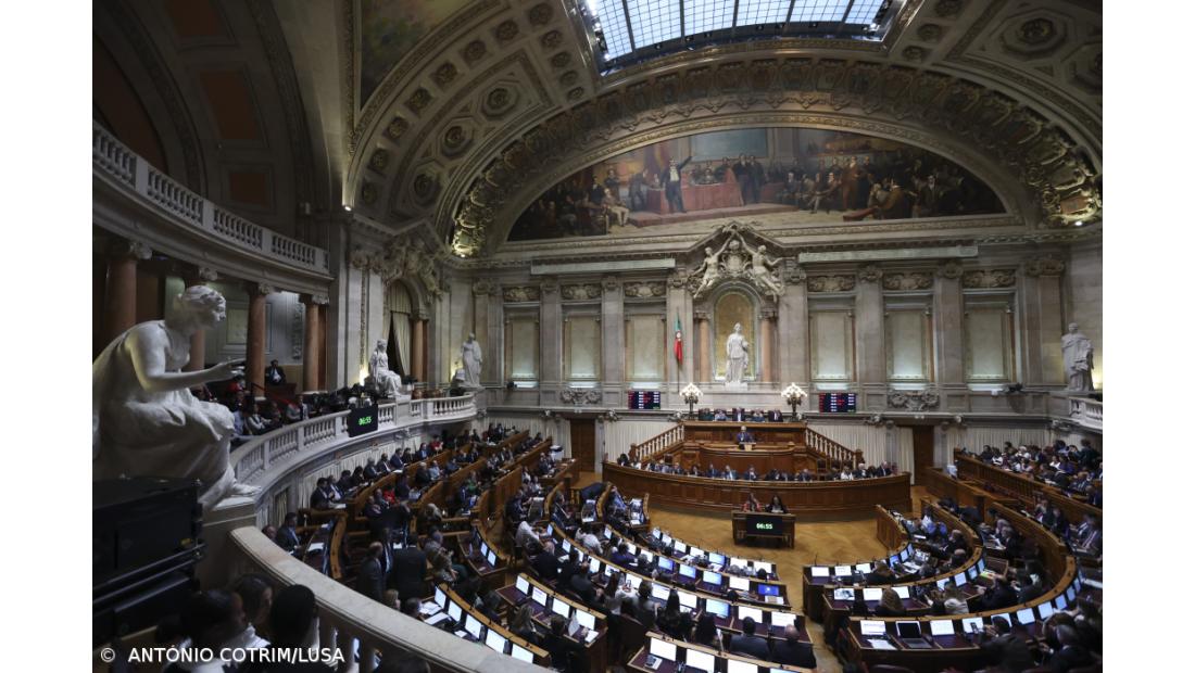 Maioria parlamentar apoia moratória a mineração em mar profundo