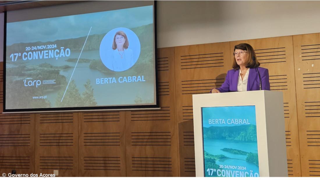 Berta Cabral defende transporte adaptado às necessidades de visitação turística