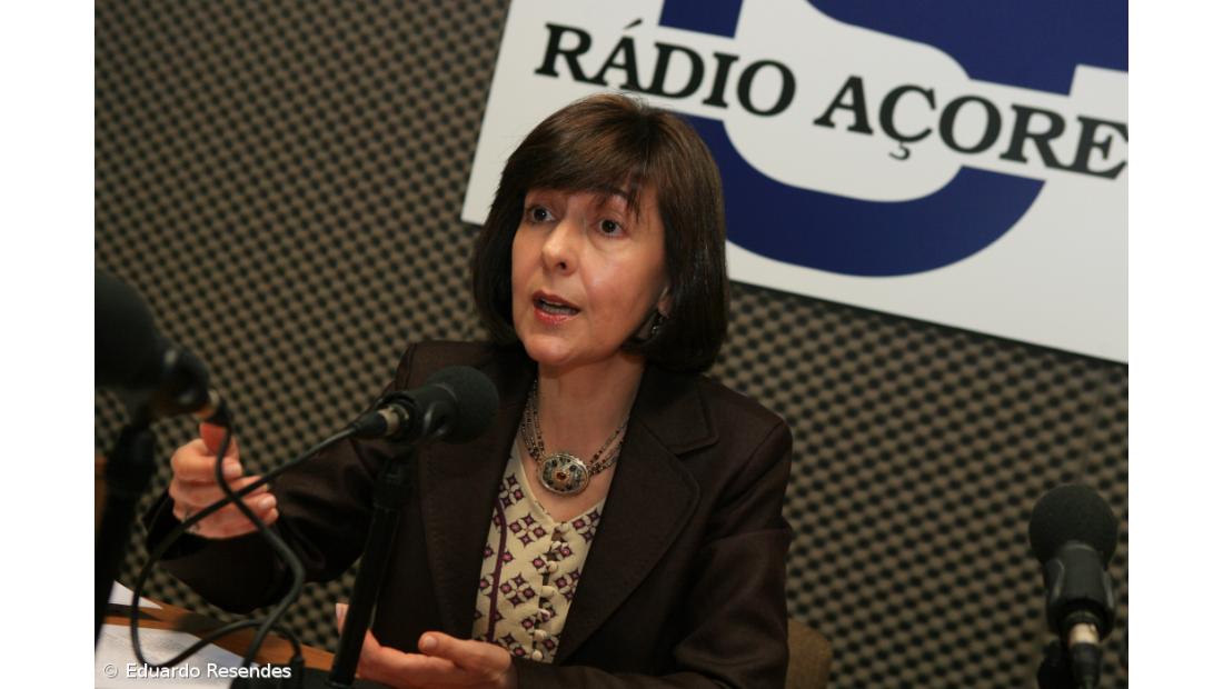 Melhor articulação nos transportes aéreos para escoar produtos regionais