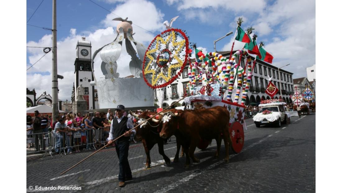 Festas do Espírito Santo de Ponta Delgada assinaladas simbolicamente