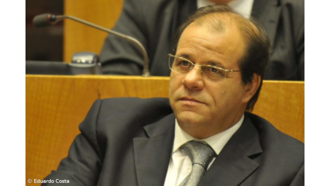 PCP/Açores disponível para discutir revisão constitucional