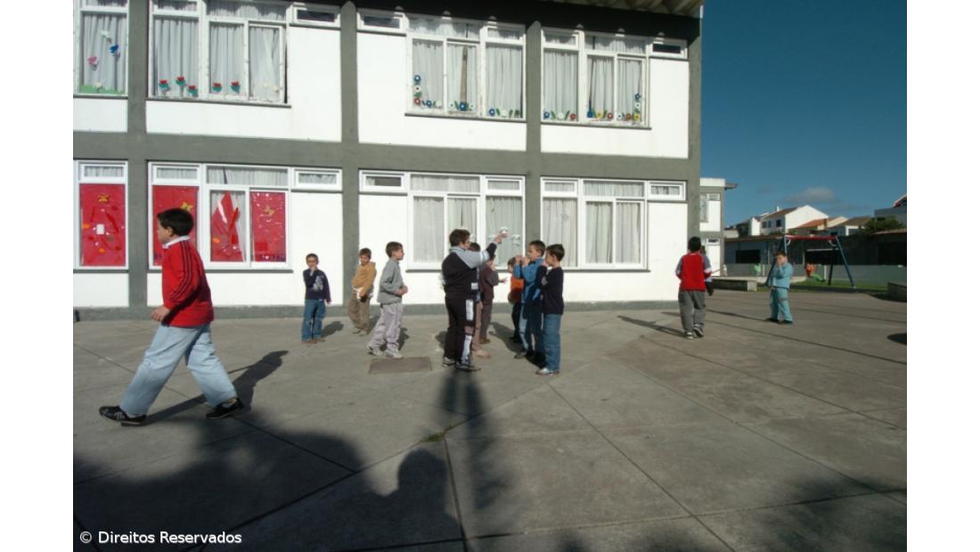 Tribunal dá razão a sindicatos açorianos de professores sobre concursos nacionais