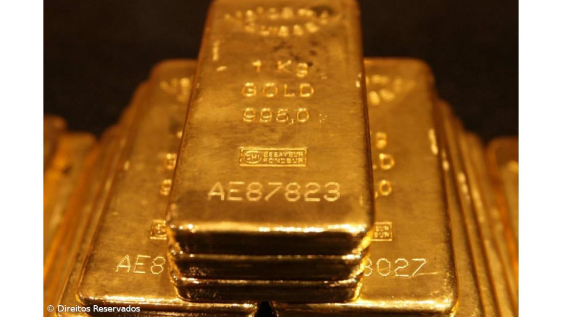 Herda casa e descobre 100 quilos de ouro escondidos