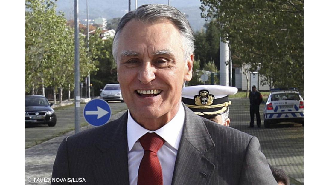 Cavaco Silva distingue três personalidades açorianas