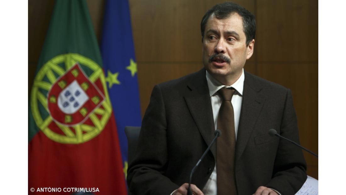 Fenprof quer que Governo resolva até janeiro as ilegalidades de 7.500 docentes 