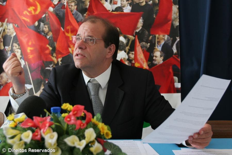 PCP/A quer impedir acesso a menores de 16 anos a touradas – Imagem 1